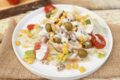 Insalata di pollo con salsa allo yogurt