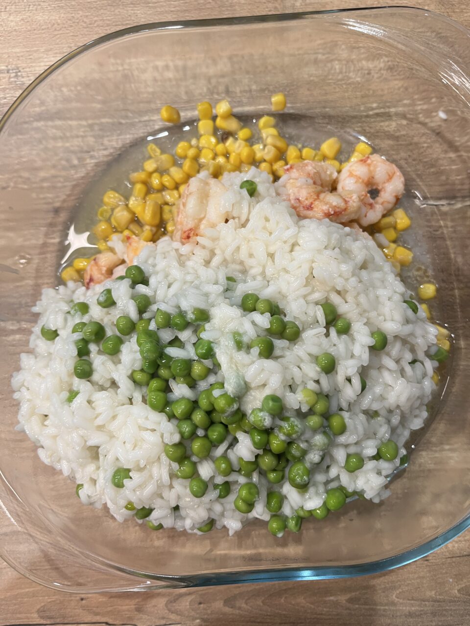 Insalata di riso con gamberi