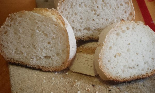 Pane gluten free con pasta madre
