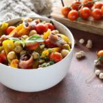 insalata di ceci e pomodorini semplice e gustosa