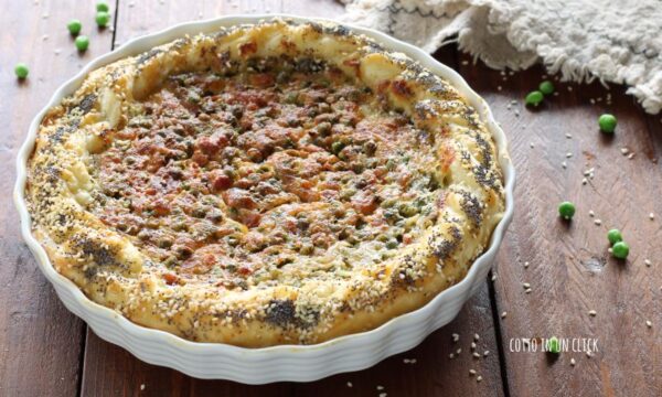 Torta salata piselli e pancetta