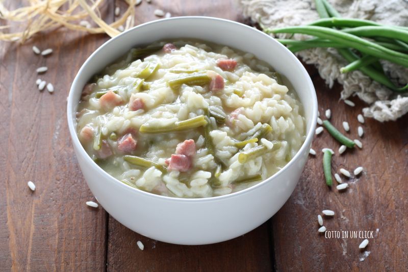 Risotto con fagiolini e pancetta in pentola a pressione - Cotto in un click