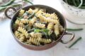 Pasta con fagiolini e prosciutto cremosa