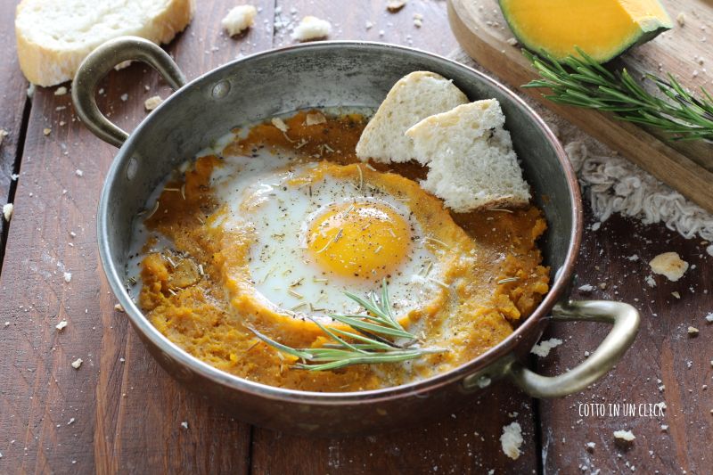 uova in purgatorio con zucca e rosmarino
