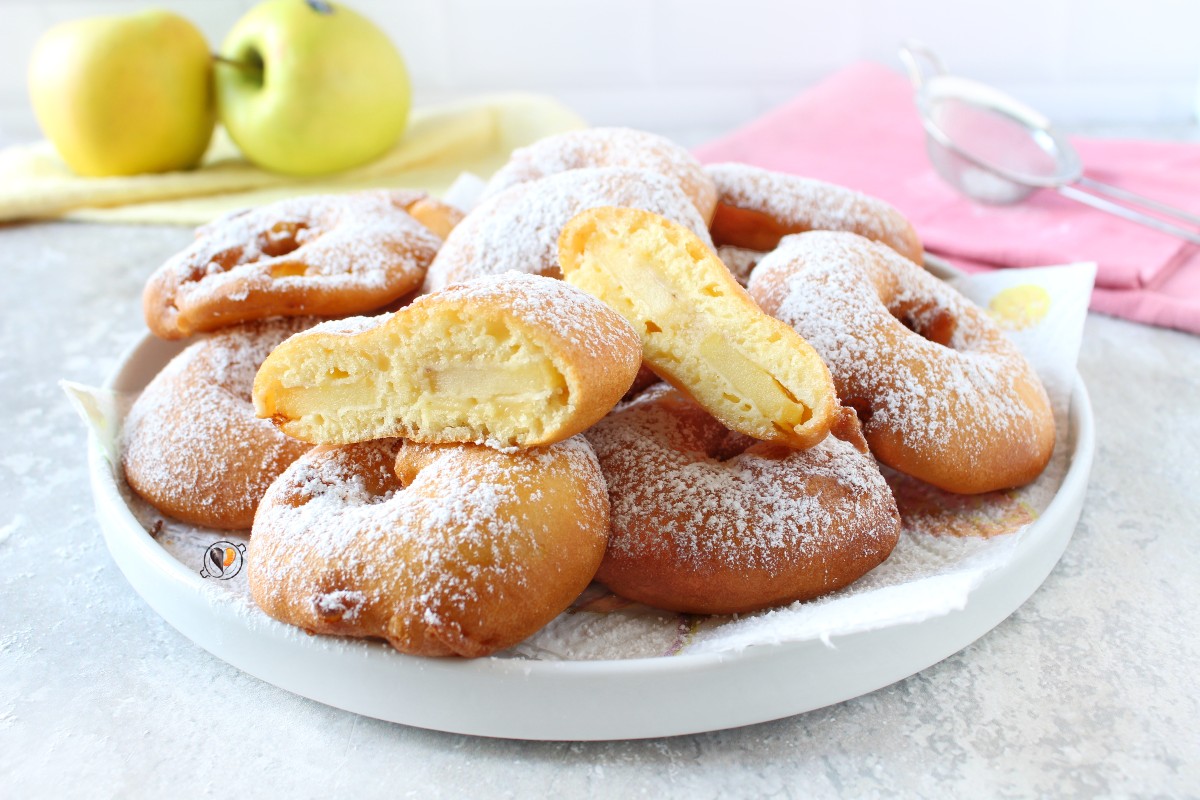 FRITTELLE DI MELE SOFFICI
