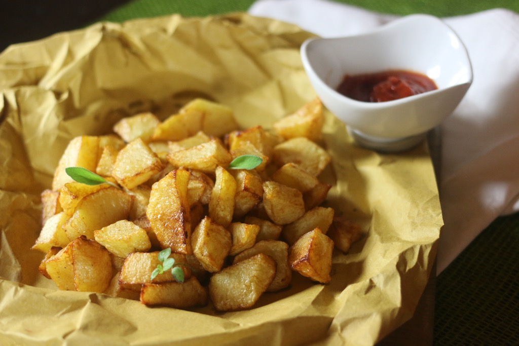 Come fare le patatine fritte croccanti a casa: dal taglio alla cottura