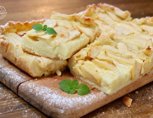 Crostata con crema e mele