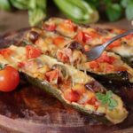 Barchette di zucchine ripiene al forno