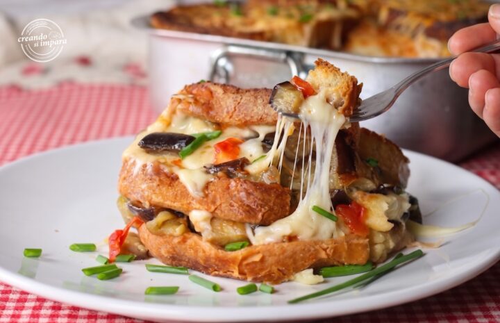 pasticcio di pane e melanzane