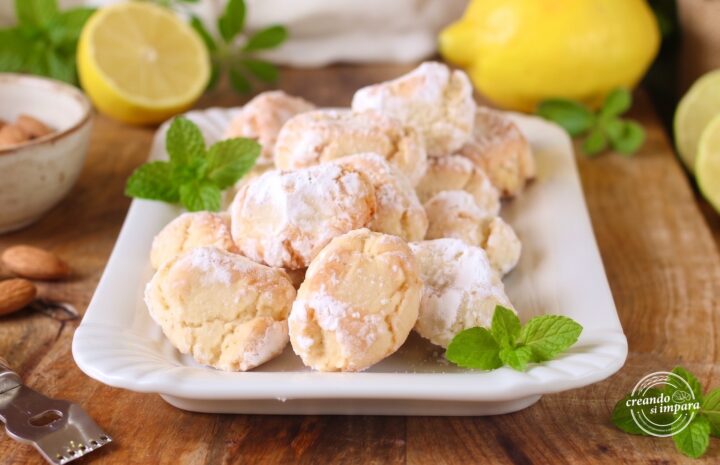 Biscotti al limone senza farina né burro
