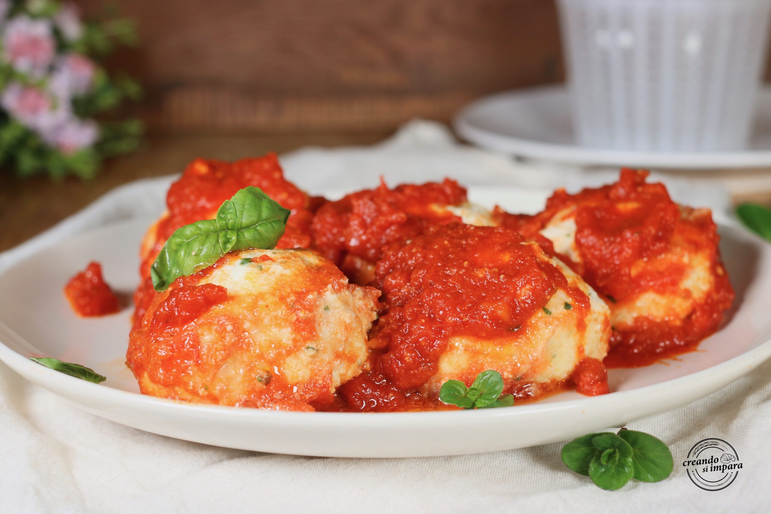 polpette di ricotta al sugo
