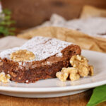 Torta alle noci e cioccolato