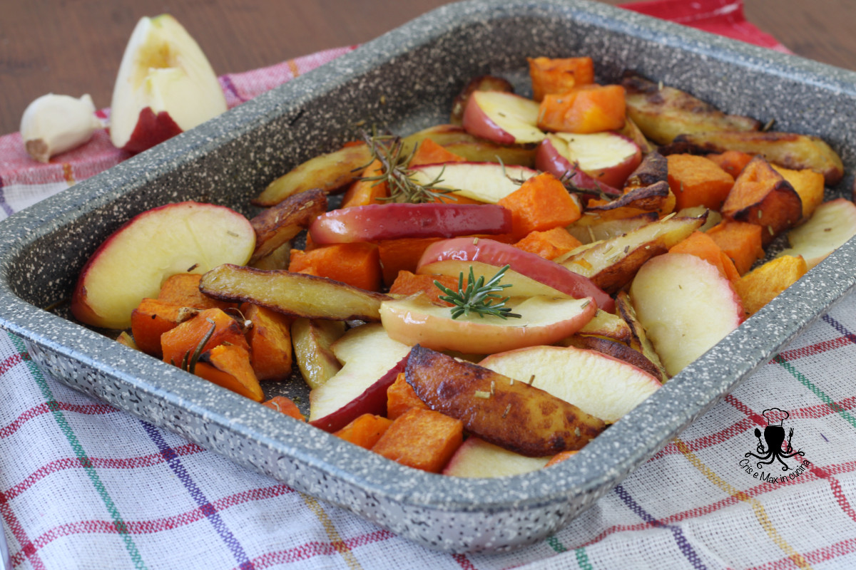 zucca e patate al forno con mele