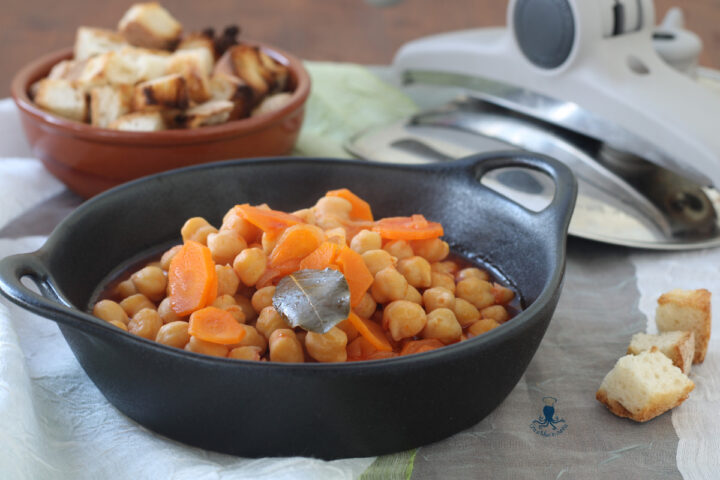 Zuppa di ceci in pentola a pressione1