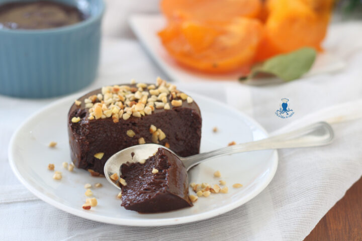 Budino fit al cacao con cachi