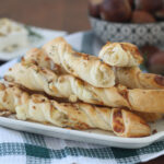 Grissini di sfoglia con castagne e formaggio1