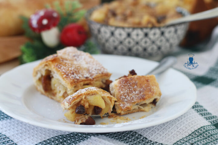 Strudel di sfoglia mele e panettone