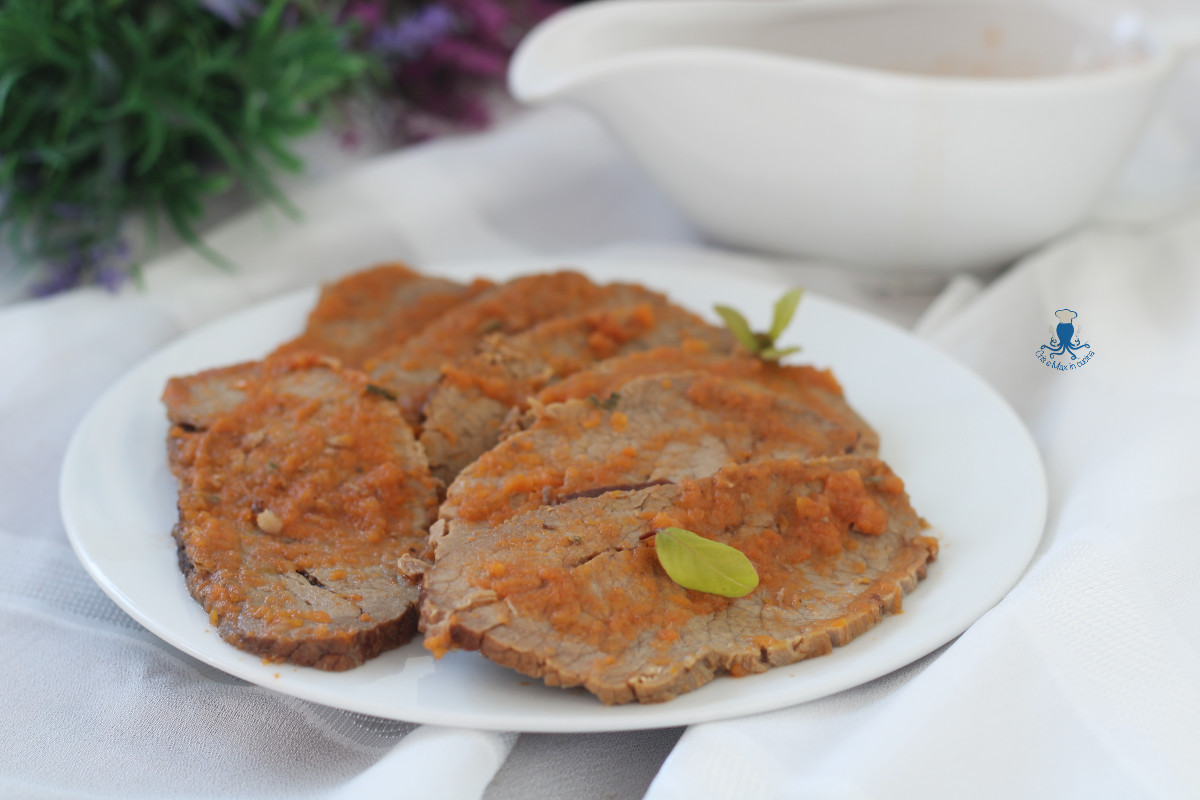 Arrosto di bovino tenerissimo nel multicooker o in pentola a pressione