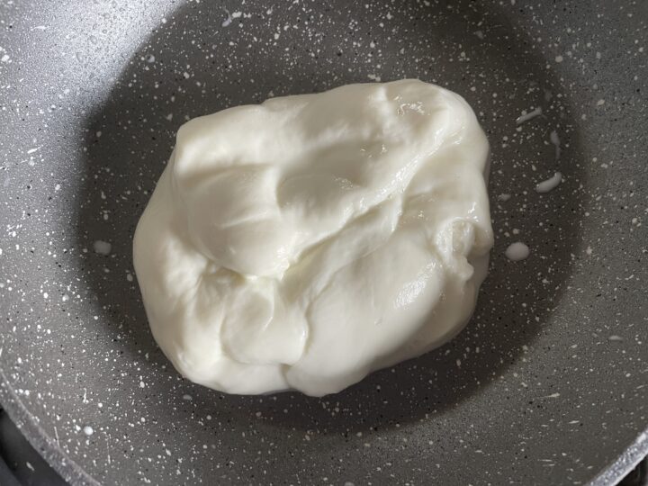 Rotolo di mozzarella 