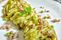 Fettuccine crema si piselli e salsiccia.