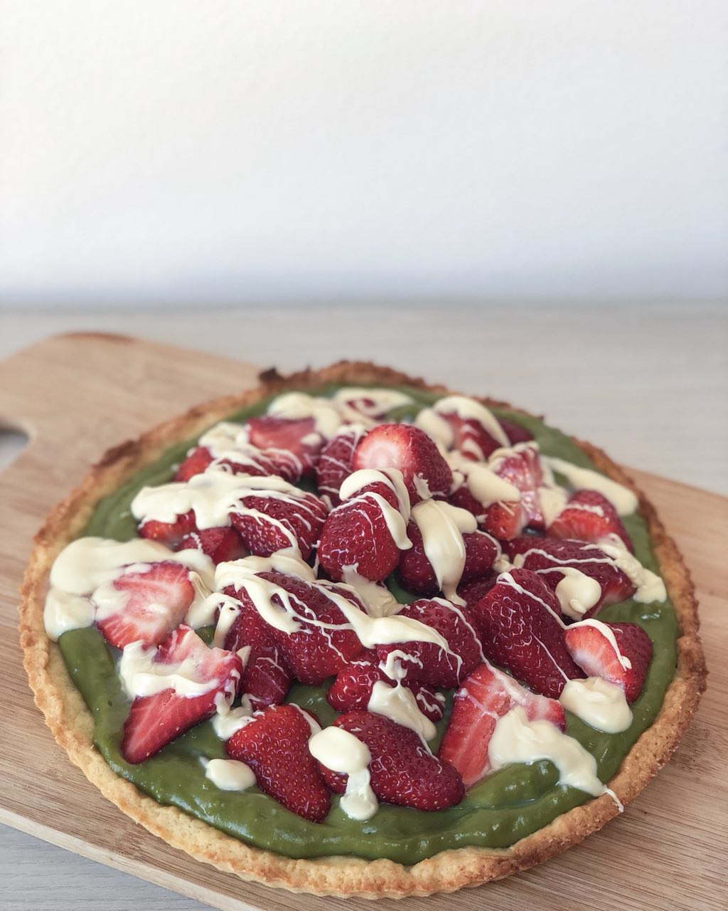 crostata té matcha e fragole