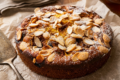 TORTA ALLA RICOTTA CON MANDORLE E FICHI