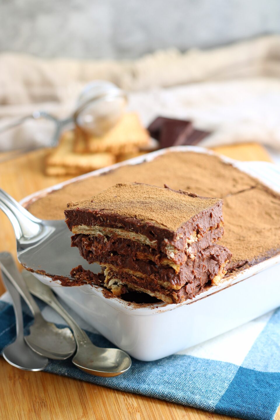 Budino al cioccolato con biscotti