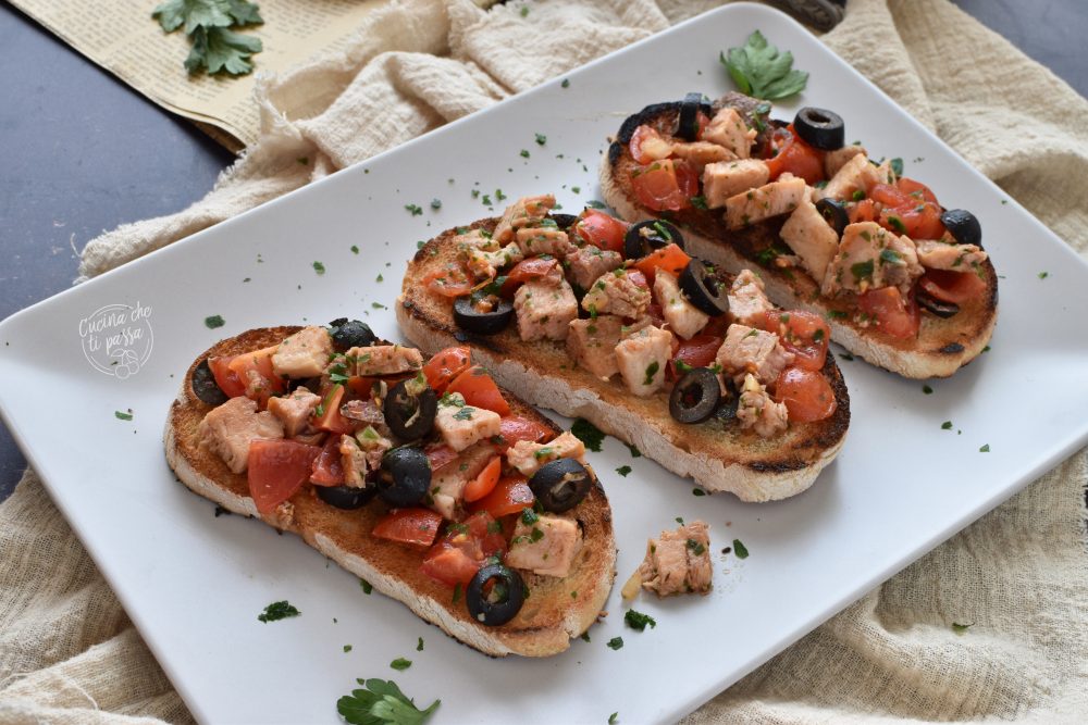 Bruschette di pesce spada