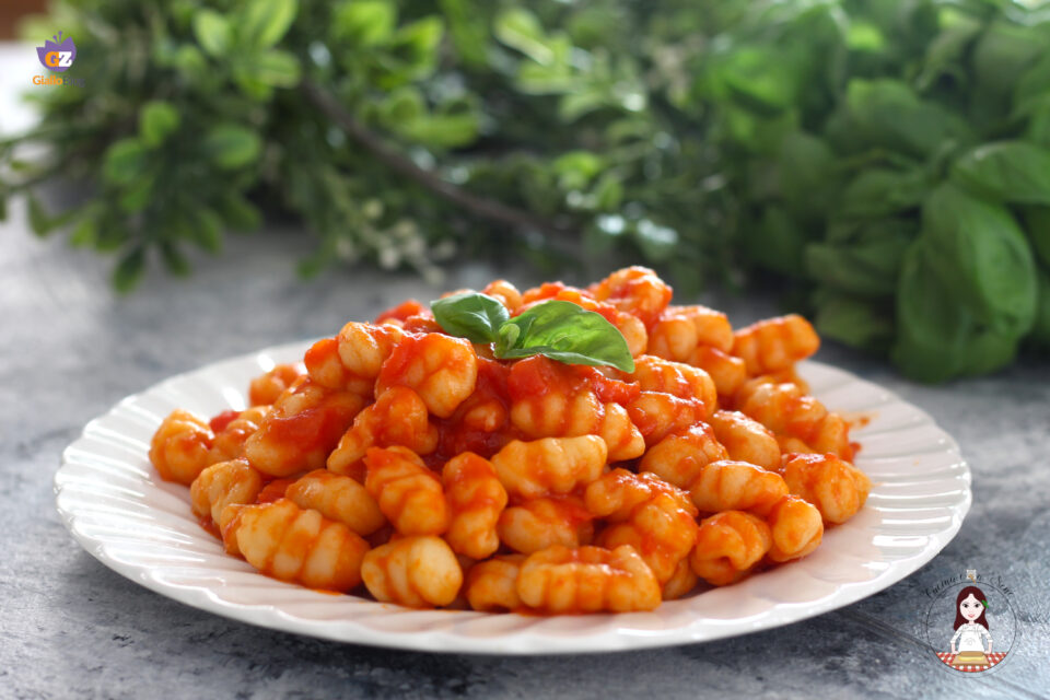 Gnocchi al pomodoro e basilico