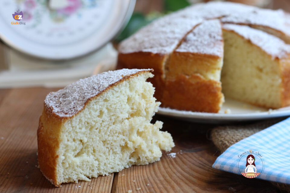 Torta allo yogurt greco in friggitrice ad aria