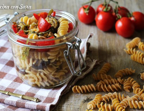 Insalata di pasta vegetariana – ricetta in vasetto