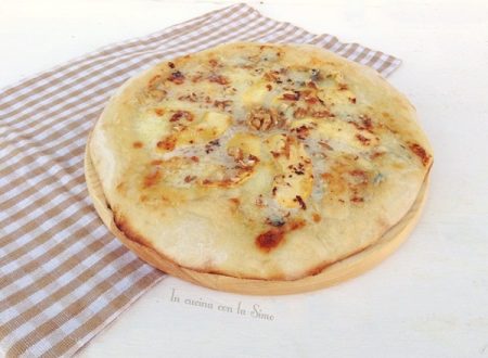 PIZZA GORGONZOLA E MELE