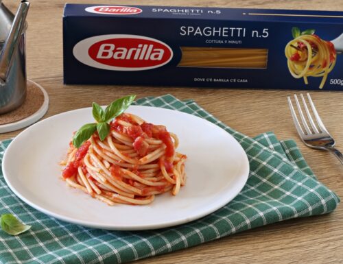 Spaghetti con spada affumicato al pomodoro