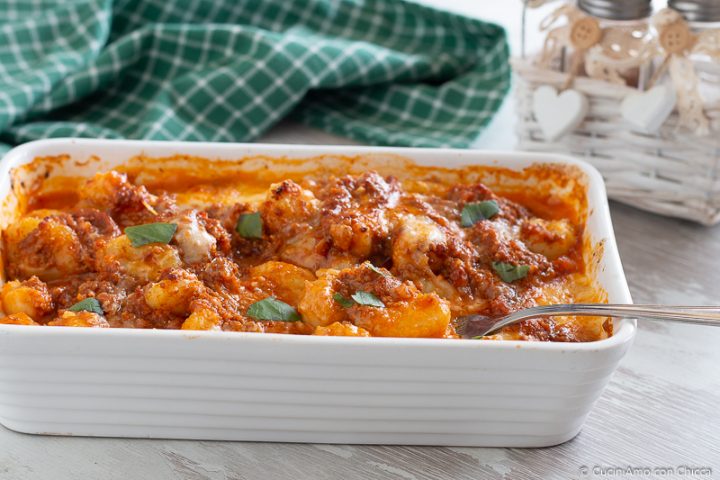 Gnocchi al ragù gratinati