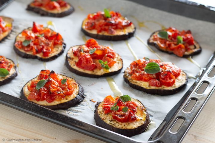 Melanzane al forno con pomodorini ricetta veloce