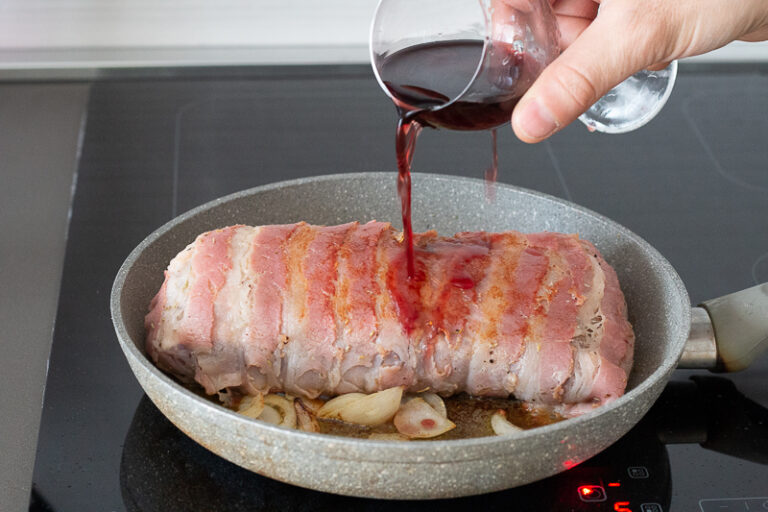 Filetto di maiale in crosta di pancetta Secondo piatto Natalizio