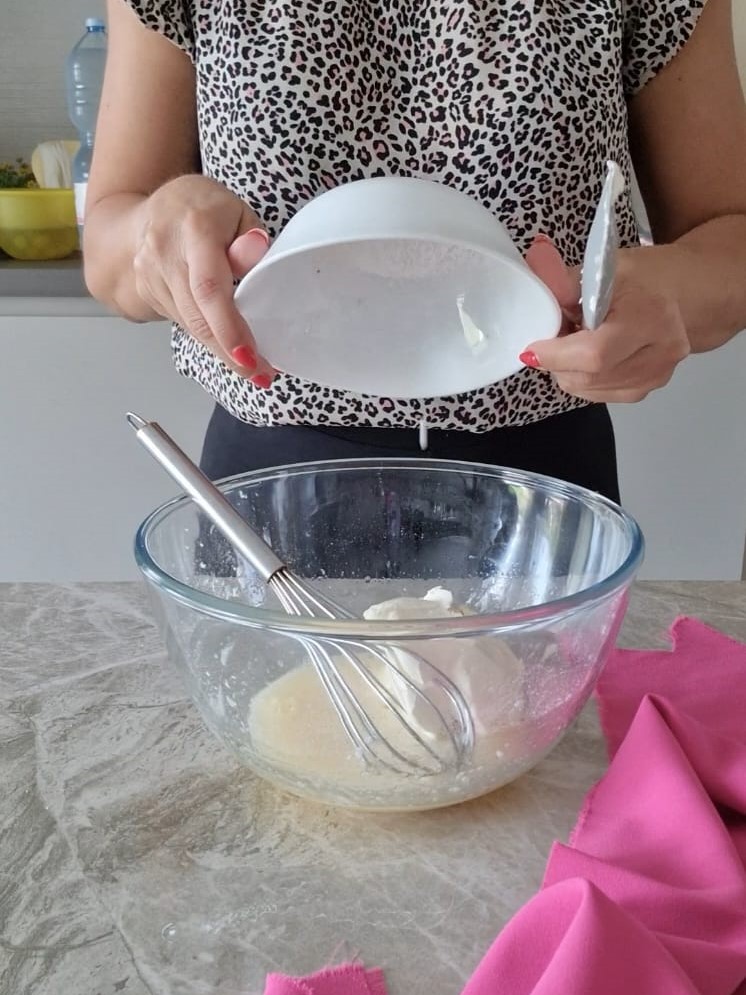 Torta al mascarpone e nutella dolce cremosissimo