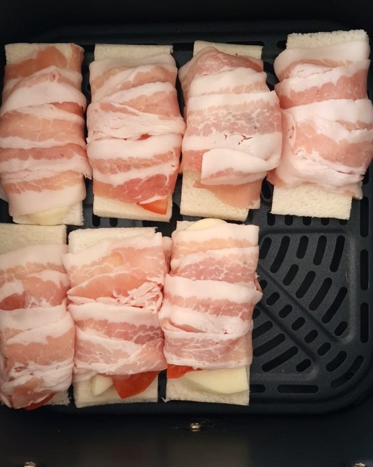 stuzzichini pomodoro e pancetta