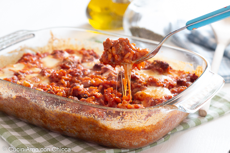 Riso al forno con salsiccia