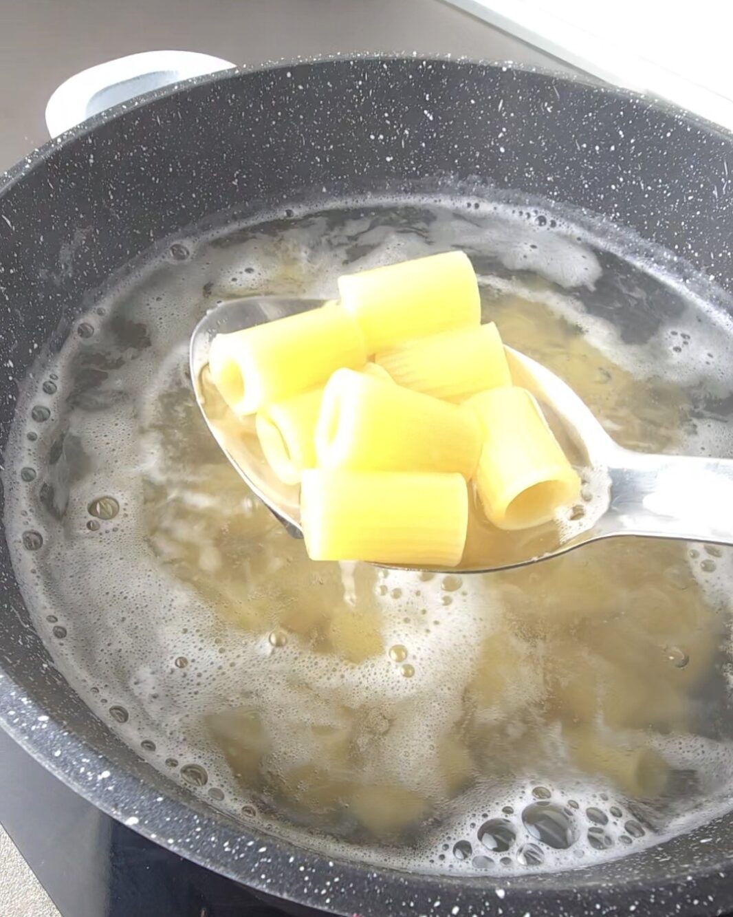 cuocete la pasta
