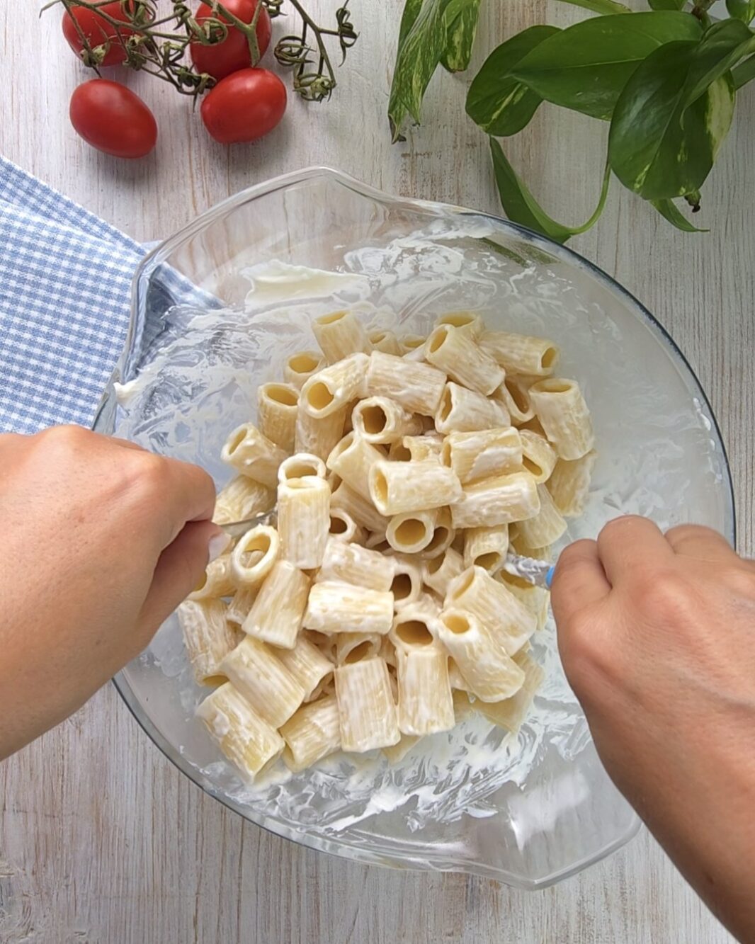 condimento con il formaggio caprino