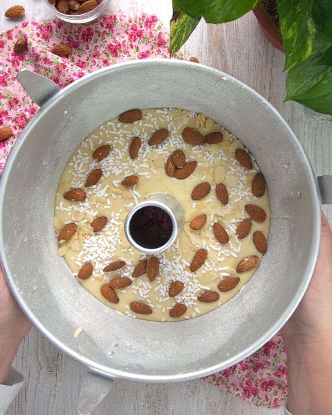 Ciambella alle mandorle