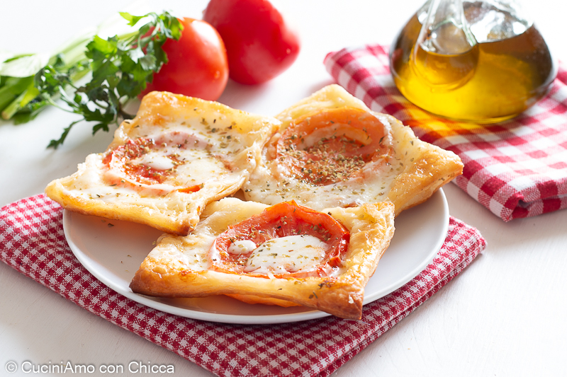 Tarte tain al pomodoro e mozzarella