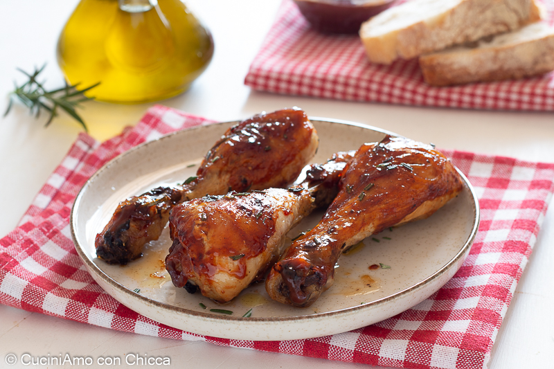 Pollo in friggitrice ad aria con salsa BBQ