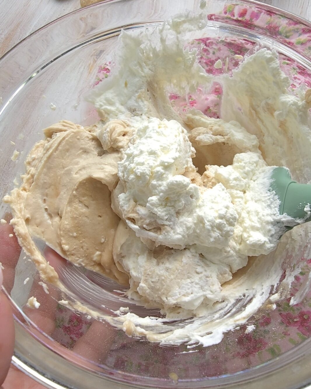 mescolate mascarpone, zucchero e panna