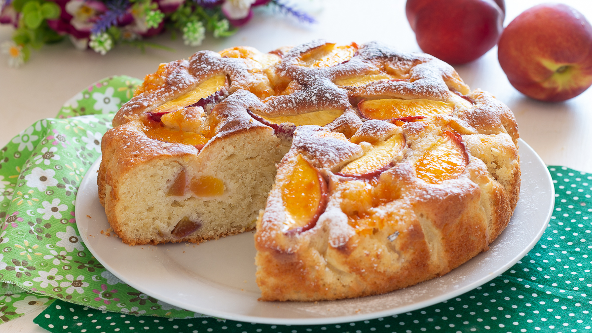 Torta di pesche velocissima