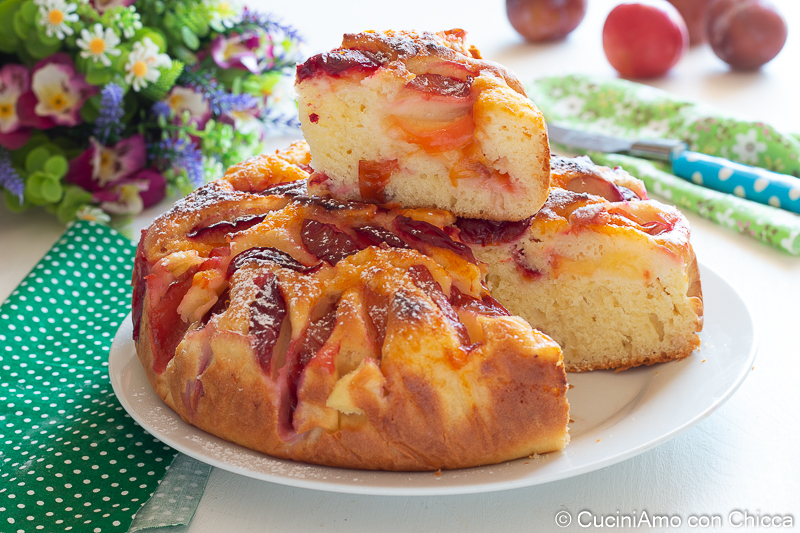 Torta yogurt e prugne