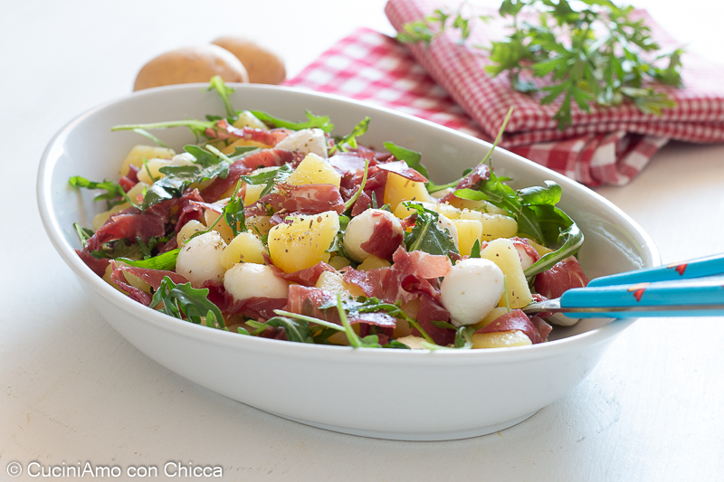 Insalata di patate con bresaola e rucola