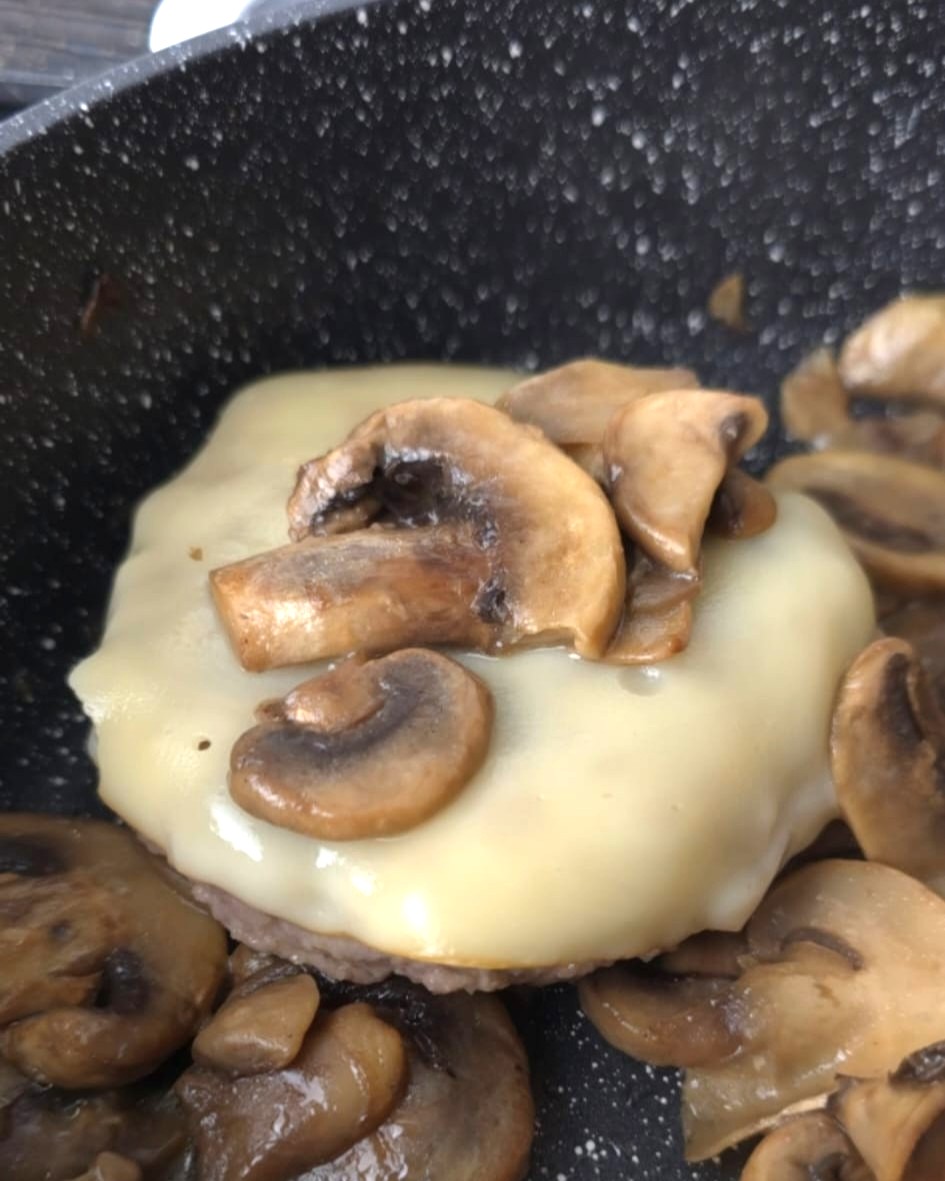 Hamburger ai funghi