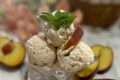 Gelato pesca e basilico